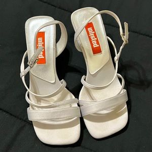 Unlisted Light Silver Heels